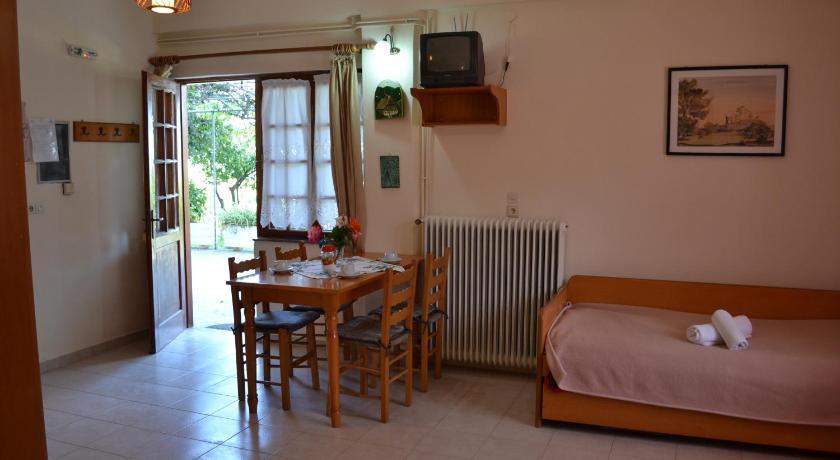 Parálion ÁstrosDimitras House公寓 客房 照片